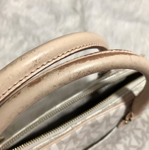 Michael Kors bag - Picture 7 of 8